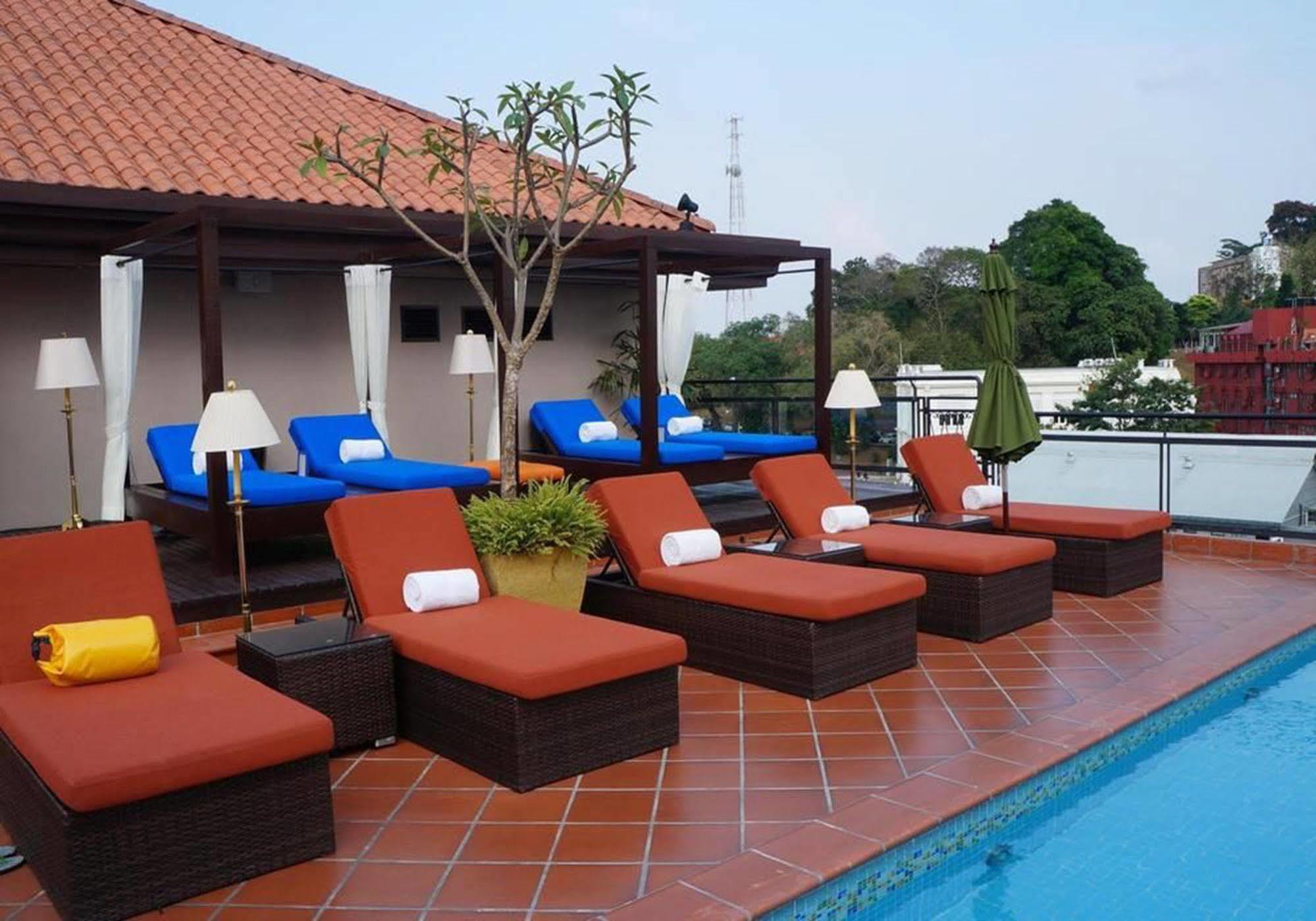 Casa Del Rio Melaka Hotell Eksteriør bilde